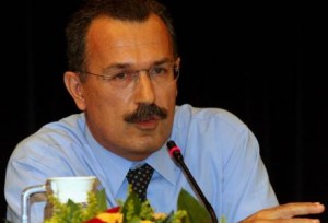 Απέρριψε το ενδεχόμενο ανασχηματισμού