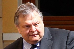 Παράταση 2 εβδομάδων για την ανεύρεση 300 εκατ. ευρώ