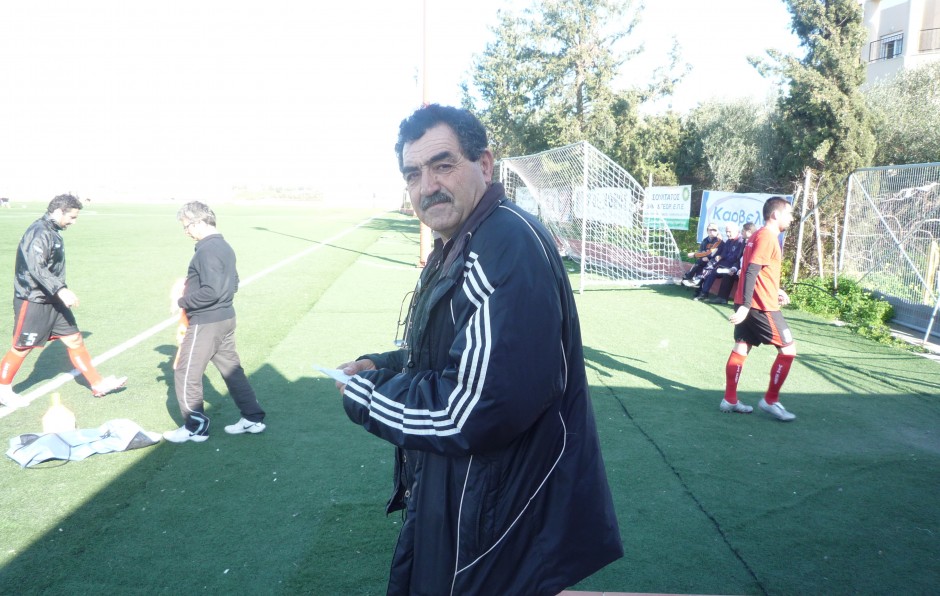 Είναι… Κρητικός στα γήπεδα!