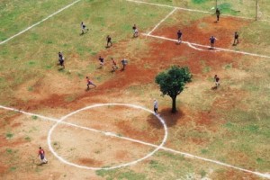 Με κοιτάς, σε κοιτώ… και μετά σιωπή!
