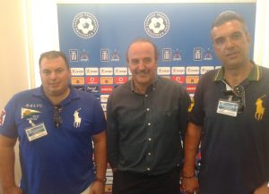 Μόνο σε σχήμα ενωτικό