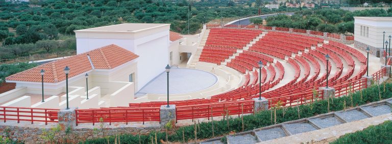 Cine Creta Maris: Ένας θερινός κινηματογράφος στην καρδιά της Χερσονήσου επαναλειτουργεί