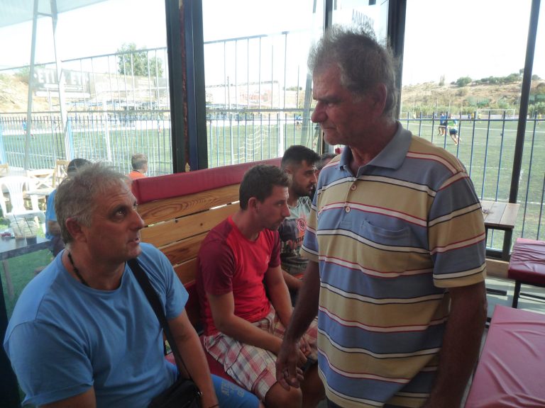 Δίνει τη μάχη του ο Μπαλουζάκης