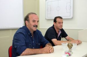 Σενάριο ή πράξη;
