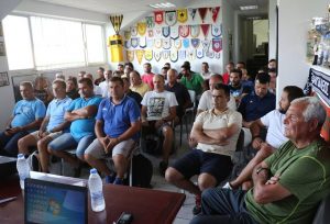Ανανεώσεις των καρτών προπονητών