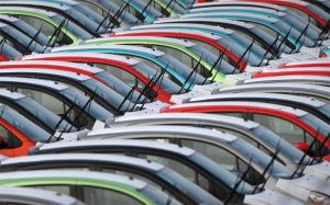 Καλπάζουν οι πωλήσεις αυτοκινήτων στην Ελλάδα