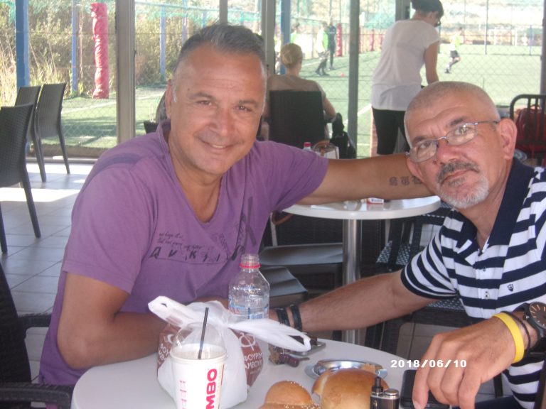Μιλούσαν για ποδόσφαιρο!!!