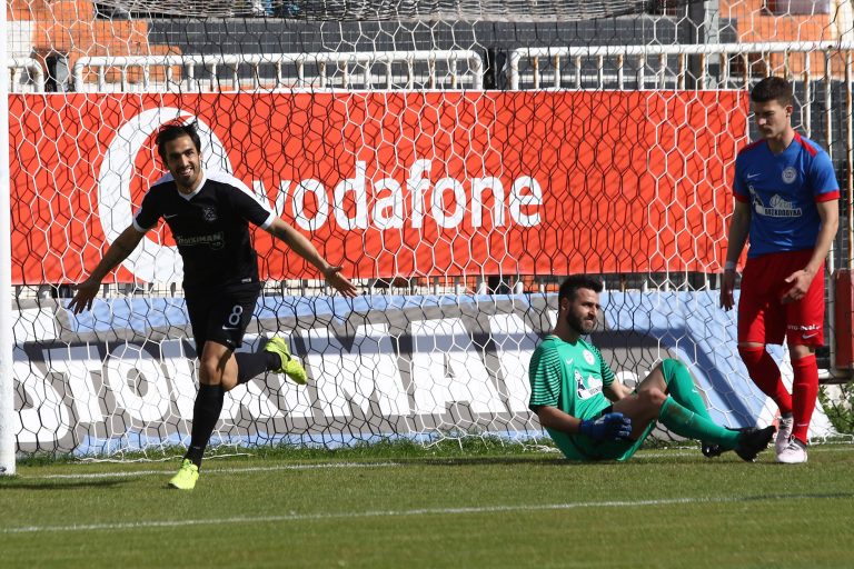 Λεάλ: “Ο Νέιρα είναι παιχτάρα”
