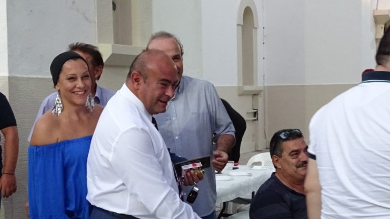 Ας σεβαστούμε τη βοήθεια του…