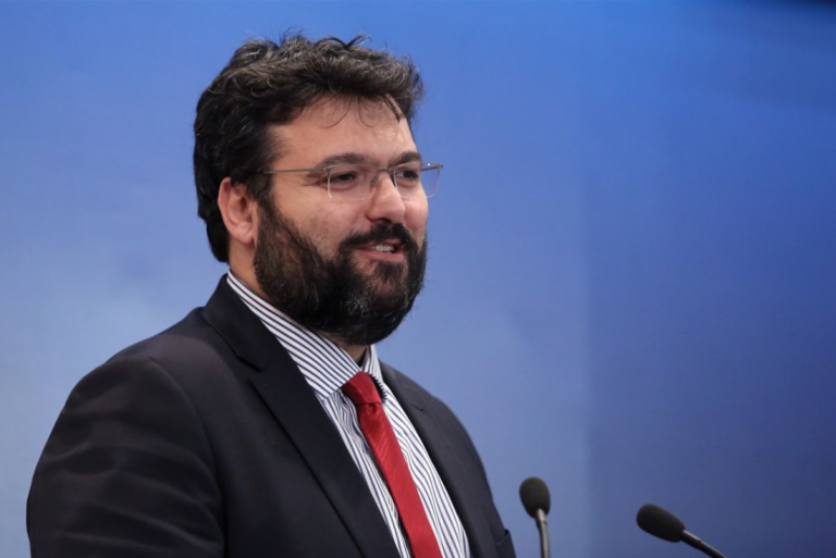 Αναδιάρθρωση: Βασιλειάδης ανάμεσα σε Τσίπρα και εκλογές