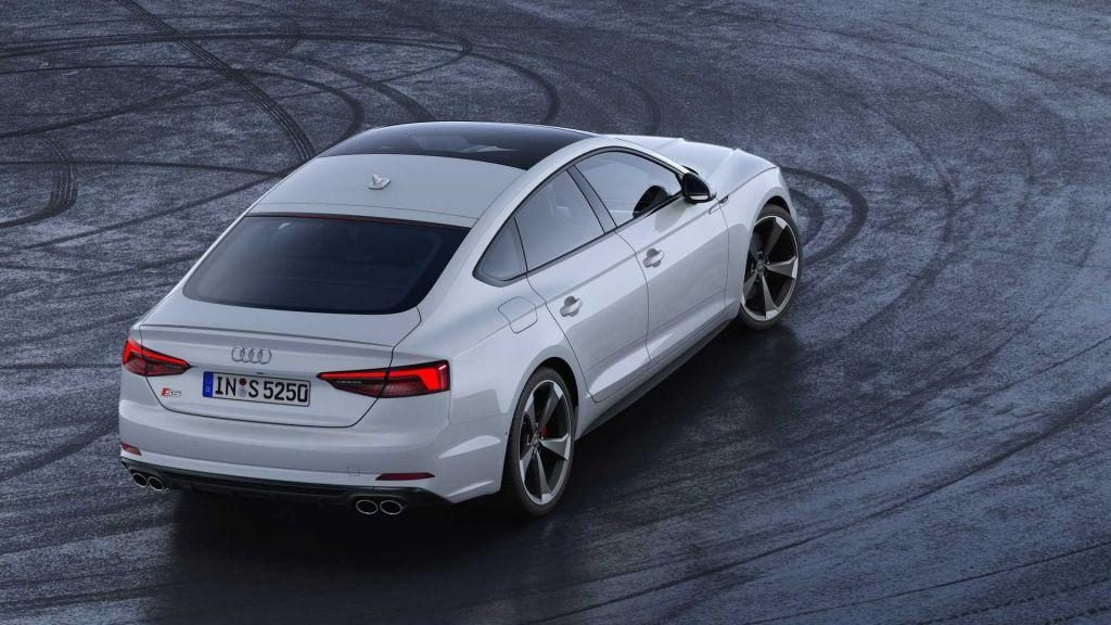 Τα Αudi S5 αποκαλύπτονται με diesel V6 και ήπια υβριδική τεχνολογία
