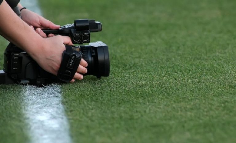 Το αστείο με τα τηλεοπτικά συνεχίζεται…