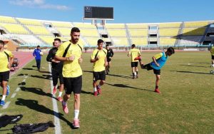 Χωρίς… ανάσα κοιτάζει Απόλλωνα Λάρισας