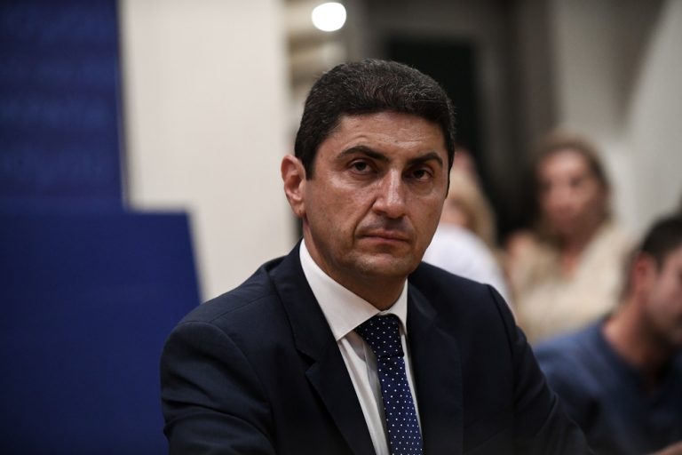 Ο Πόρος ευχαριστεί τον Λευτέρη Αυγενάκη