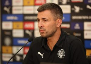 Video | Σίμος: “Το ποδόσφαιρο μπορεί να αποτελέσει διέξοδο για τον κόσμο”