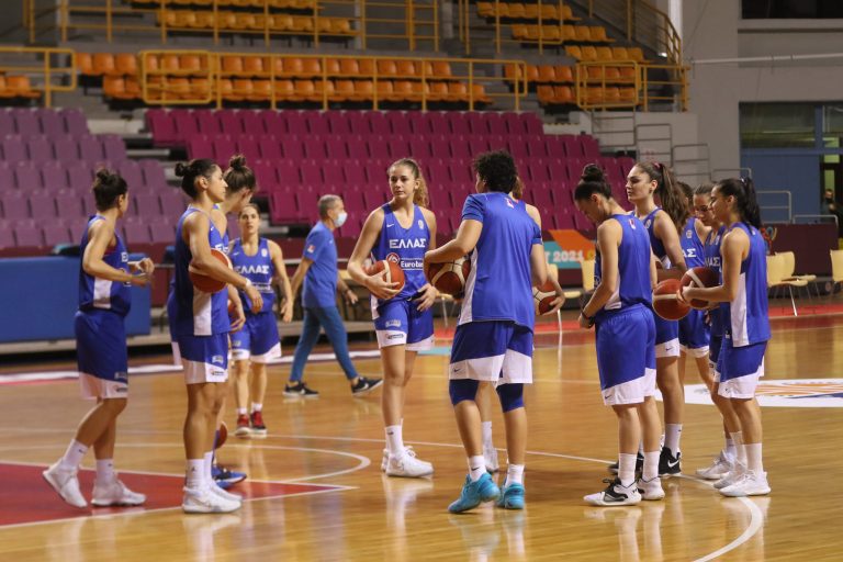 11/11/20 8 Με την Σλοβενία στα… άδεια “Δύο Αοράκια”
