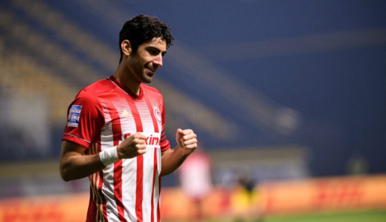 Μπουχαλάκης: “Προσπαθώ μέσα στο γήπεδο να δείξω τι αξίζω”