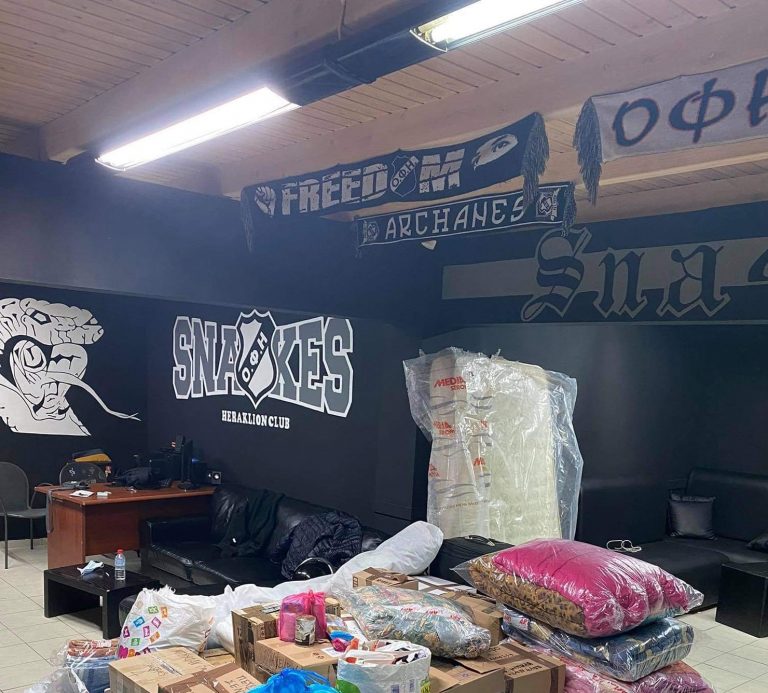 Κύριοι λοιμωξιολόγοι είδατε τους οπαδούς;