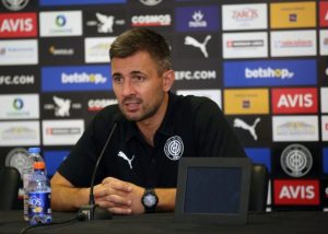 Video | Σίμος: “Να γυρίσουμε στις νίκες κόντρα στην Λάρισα”