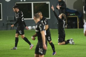 Με… φόρα για το “3 στα 3”