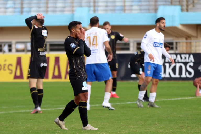 Να σηκώσει… κεφάλι κόντρα στον Λεβαδειακό