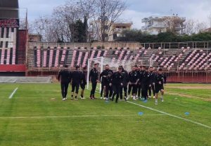 Προπόνηση στο γήπεδο της Παναχαϊκής για τον ΟΦΙ