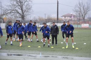 Υπό δυνατή βροχή η τελευταία προπόνηση των Χανίων
