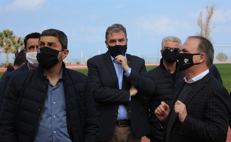 Pics | Εικόνες από την επίσκεψη του Λευτέρη Αυγενάκη στο Δ.Α.Κ. Γάλλου