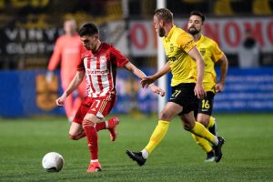 Άρης – Ολυμπιακός 1-1: Πρόκριση στο φινάλε με γκολ του Μπουχαλάκη