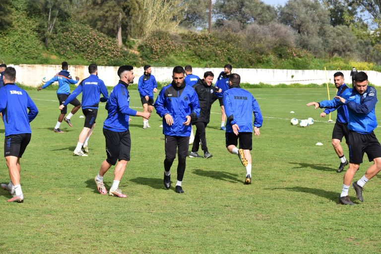 Χανιά: Με το… βλέμμα στον Καραϊσκάκη