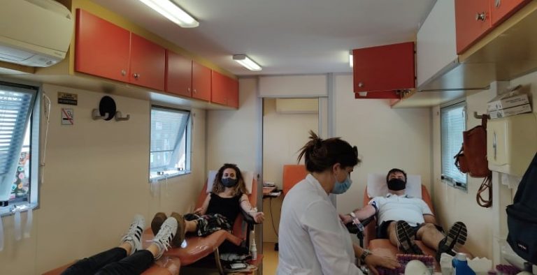 Πετυχημένη η εθελοντική αιμοδοσία του “Αιματοκρήτη” στις Αρχάνες
