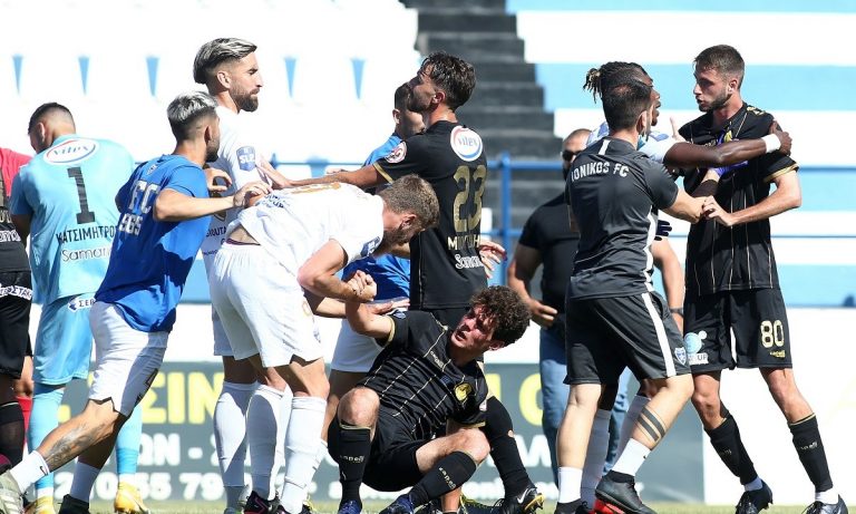 Pic | Ιωνικός-Εργοτέλης: Τι αναφέρει η έκθεση της Αστυνομίας για τα επεισόδια