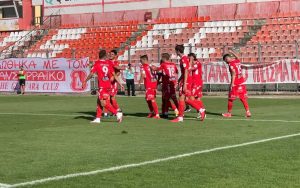 Νίκες για τους γηπεδούχους