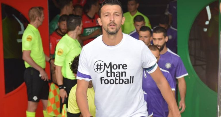 Pics | O ΟΦΗ και το μήνυμα “More than football” στο παιχνίδι με τη Ναϊμέγκεν