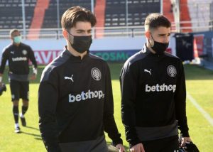 Υπογράφουν νέα συμβόλαια Σμπώκος και Χαλκιαδάκης