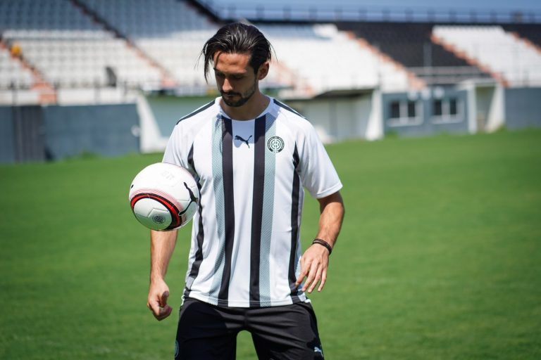 Pics | Οι πρώτες στιγμές του Ντουρμισάι με τη φανέλα του ΟΦΗ!