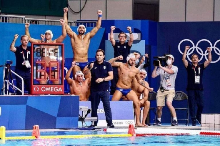 Αποθέωση για την Εθνική πόλο ανδρών στο «Ελ. Βενιζέλος»!