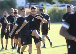 Ακόμα μία μέρα με διπλή προπόνηση