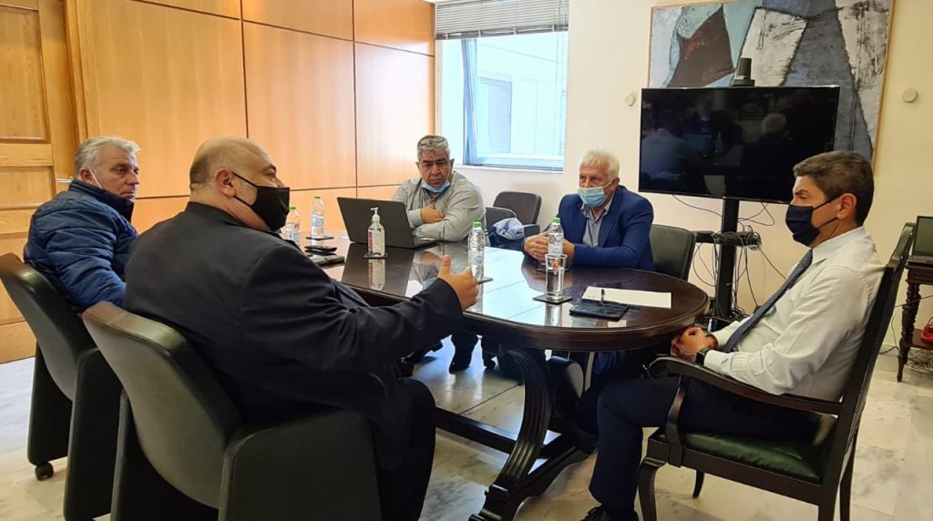 Αυγενάκης: “Συμφωνήσαμε να συνεργαστούμε σε τακτική βάση για την αναζήτηση λύσεων”