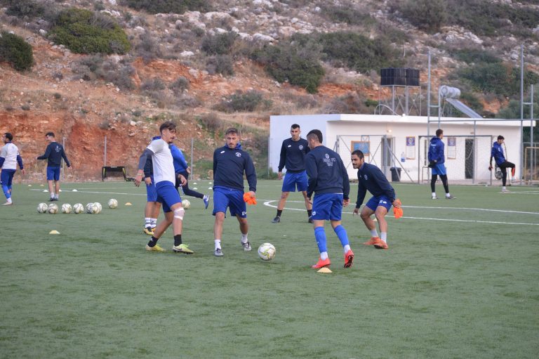 Pics | Στιγμές από την προπόνηση του ΑΟΑΝ