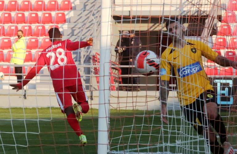 Ασταμάτητη δράση στην Super League 2