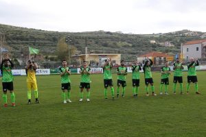 Γιούχτας: Με το μυαλό στη Νέα Σμύρνη