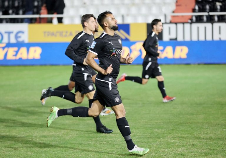 Στοχεύει στο… Restart με την Λαμία