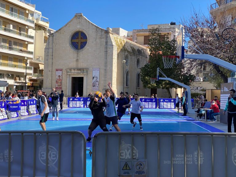 Pics | Σε εξέλιξη το Φεστιβάλ μπάσκετ 3×3 στο Ηράκλειο