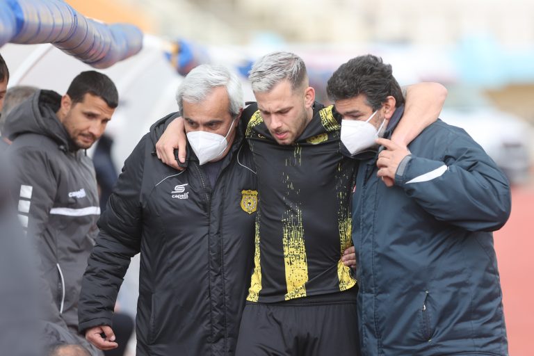 Θλάση δείχνουν οι πρώτες ενδείξεις για τον τραυματισμό του Ποζατζίδη