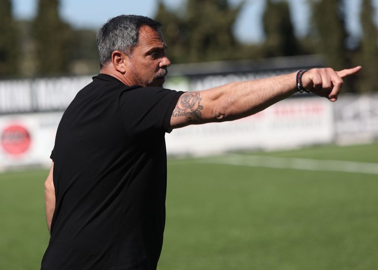 Πόρος: Τέλος ο Σκέντζος!