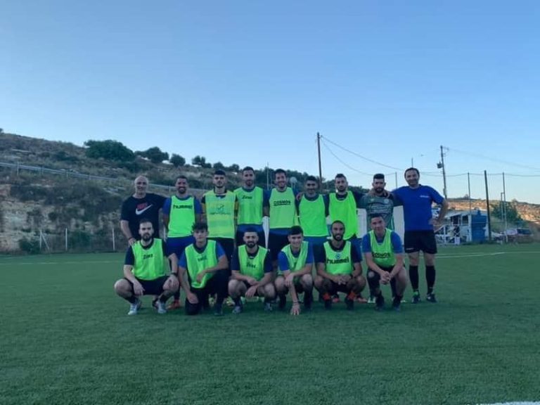 Pics | Βόνη: Έκλεισε η χρονιά με μπάλα και οικογενειακό κλίμα