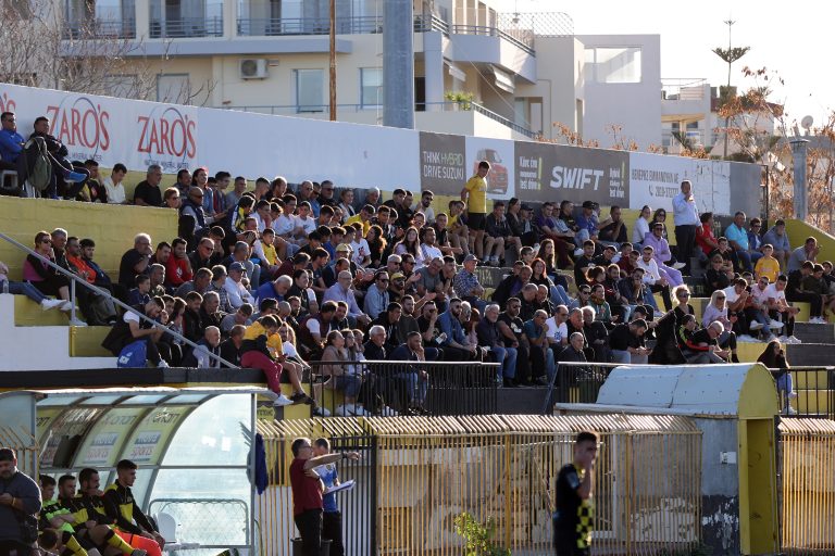 Ο Μπιμπάκης στο Ασίτες – ΑΕΚ