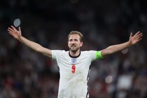 Eυχάριστα για την Αγγλία: Διαθέσιμος ο Κέιν με ΗΠΑ