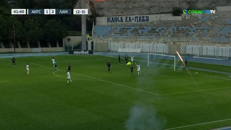 Καπνογόνα στις εξέδρες και το λόφο από τους φίλους της Καλλιθέας